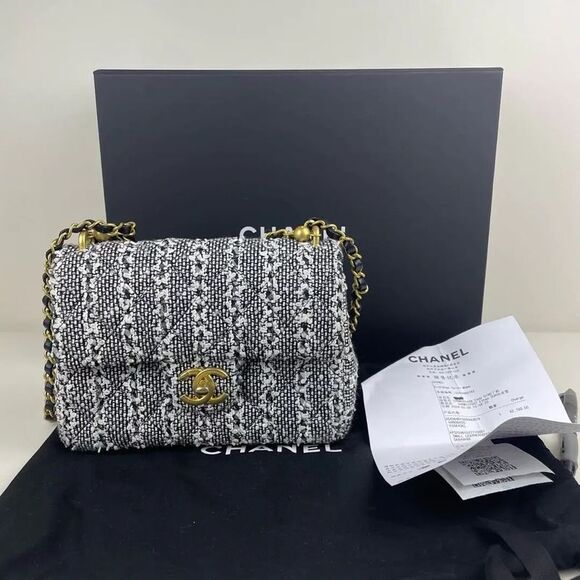 Chanel Handbags - Chanel Women Pre-Loved Bag Very Good Condition